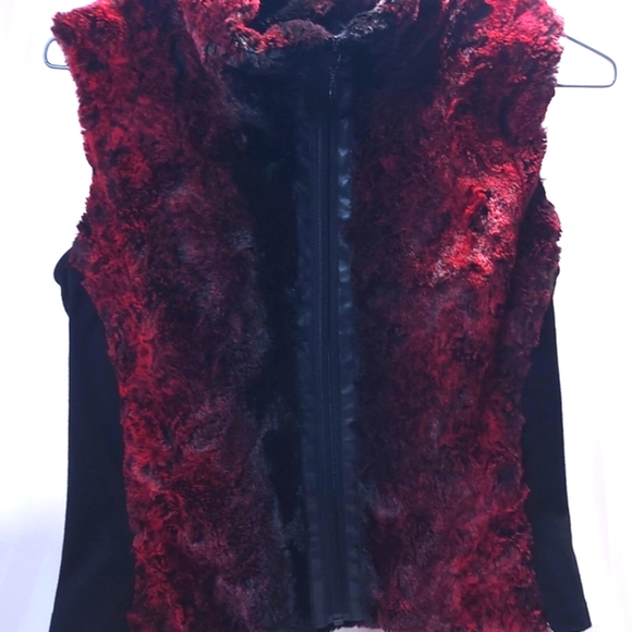 BIANCA NYGARD PETITE FAUX FUR VEST NWOT! - Picture 3 of 7